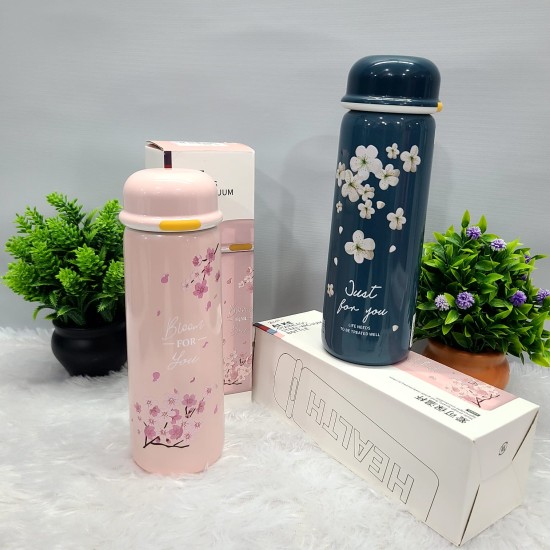 Preety flowers hot and cold water bottle 440ml