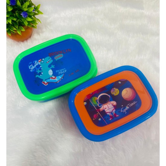 Toddler’s Cute Lunchbox with Trendy Characters